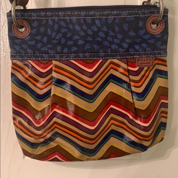 Cross body fossil bag - Picture 3 of 3